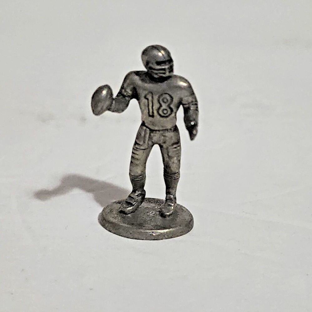 NFL #18 Player Monopoly Grid Iron Edition 1999 Game Replacement Piece Pewter